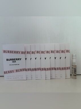 Burberry Her Sample Lot